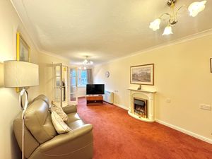 Photo 1- click for photo gallery